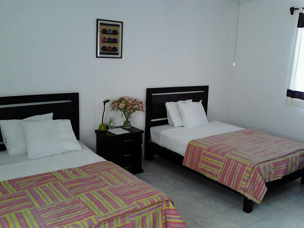 Hotel Villas Cuernavaca Темиско Экстерьер фото
