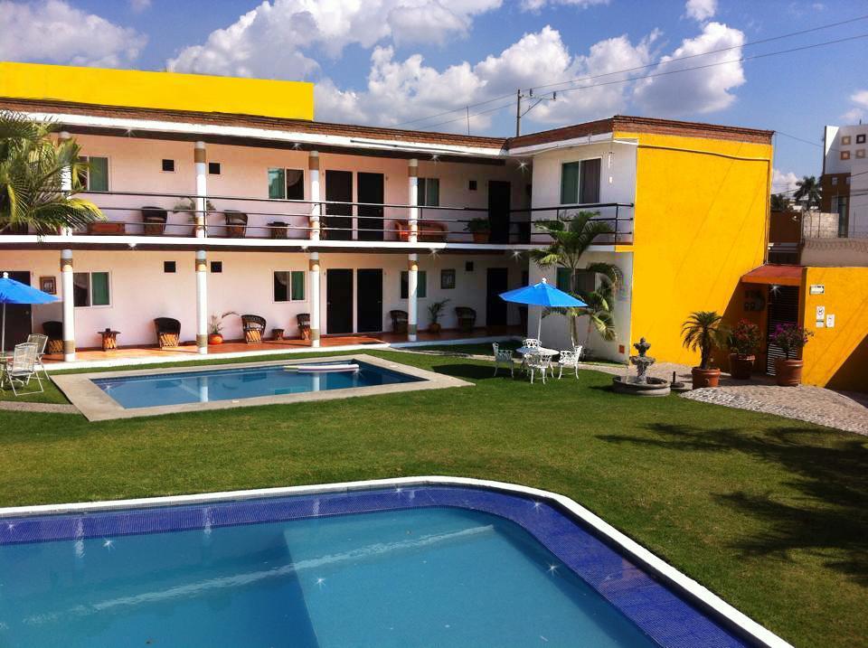 Hotel Villas Cuernavaca Темиско Экстерьер фото